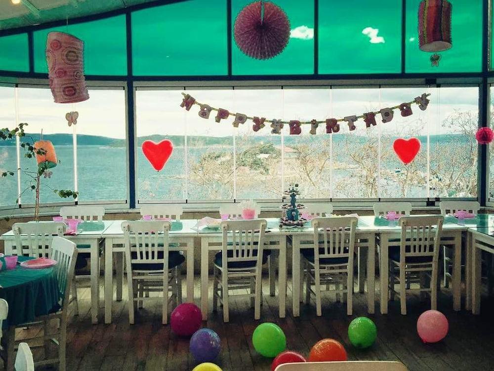 Mavi Inci Park Otel แอร์เดค ภายนอก รูปภาพ