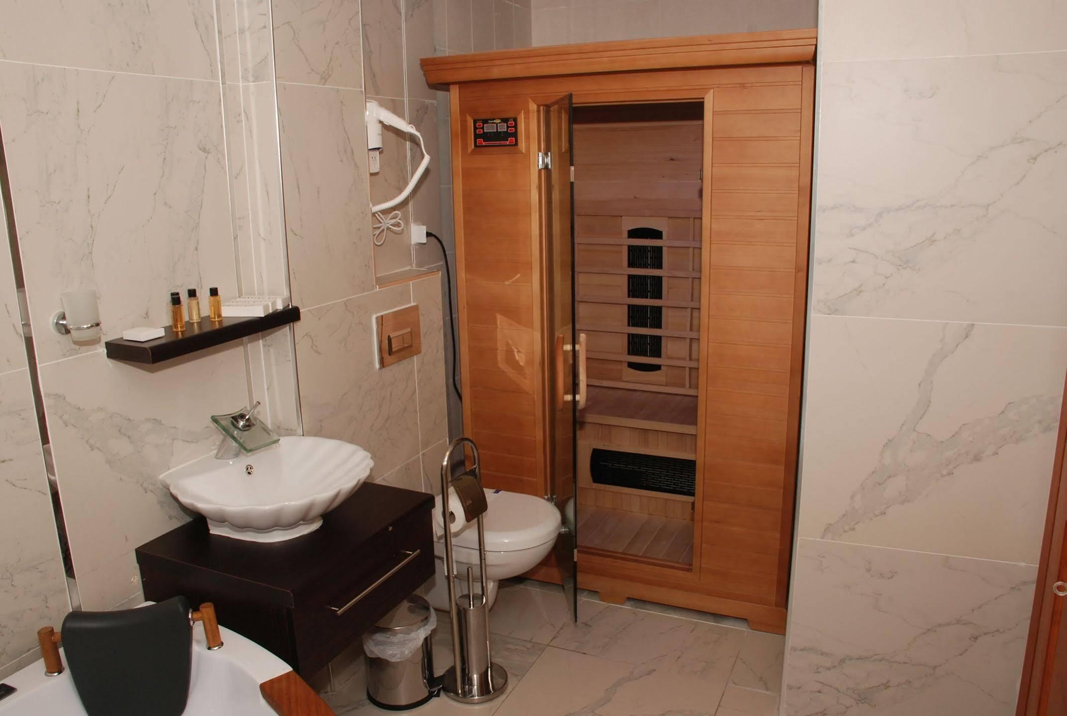 Mavi Inci Park Otel แอร์เดค ภายนอก รูปภาพ